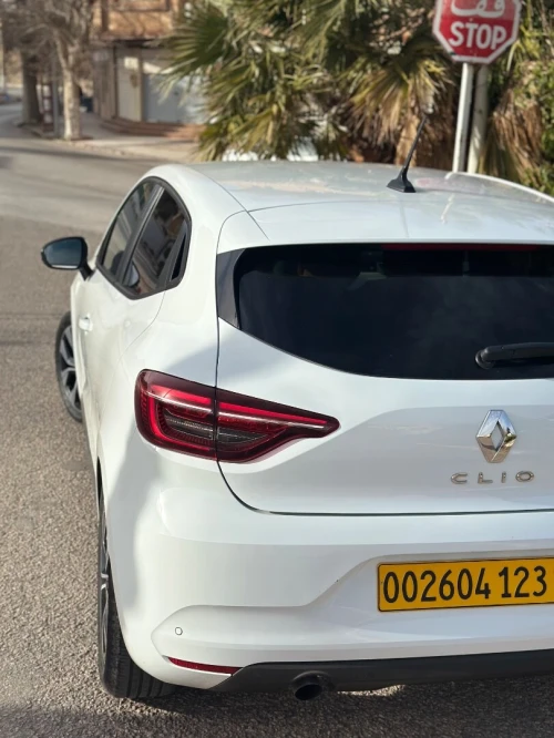 Renault Clio 5  2023 Evolution