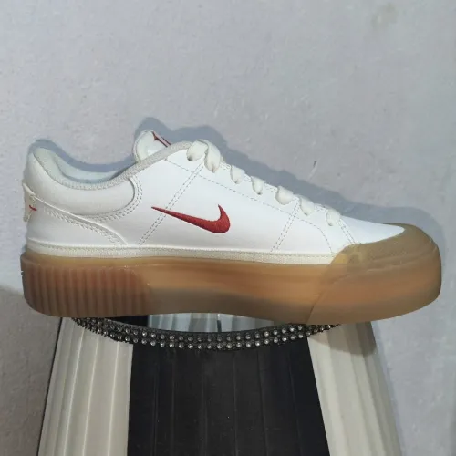 Nike baskette femme original