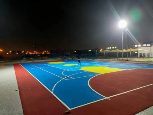 Tapis gomme, terrain de sport , salle de sport revêtements epdm , gomme gazon, 