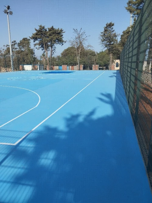 Air de jeux,matico,terrain piste d'athlétisme,epdm, gomme, acrylique,salle de sport
