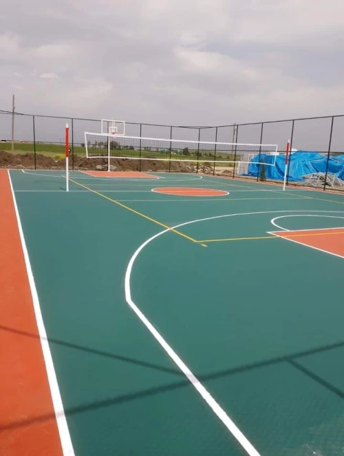 Tapis gomme, terrain de sport , salle de sport revêtements epdm , gomme gazon, 