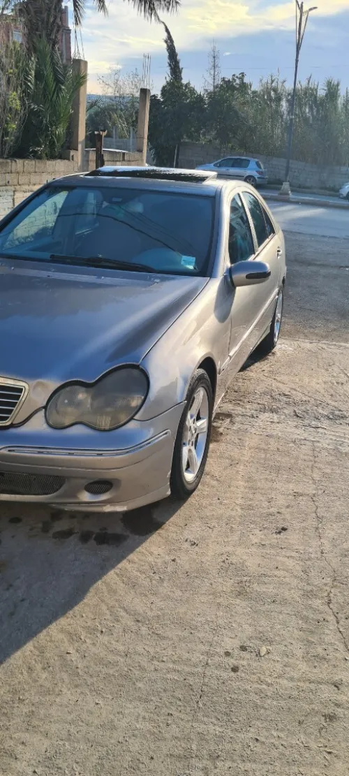 Mercedes Classe C 2004 W203 kawkawa
