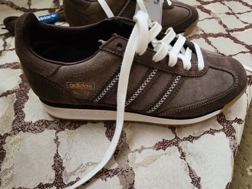 Adidas  SL 72