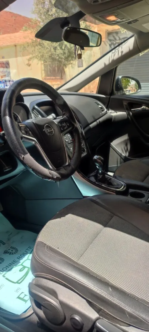 Opel Astra 2017 COSMO
