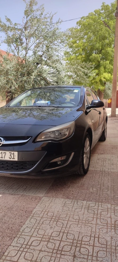 Opel Astra 2017 COSMO