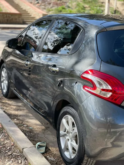 Peugeot 208 2014 Active