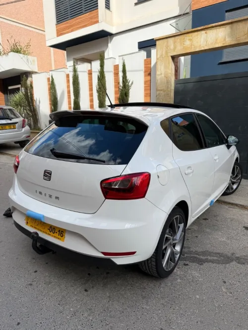Seat Ibiza 2015 Black Line