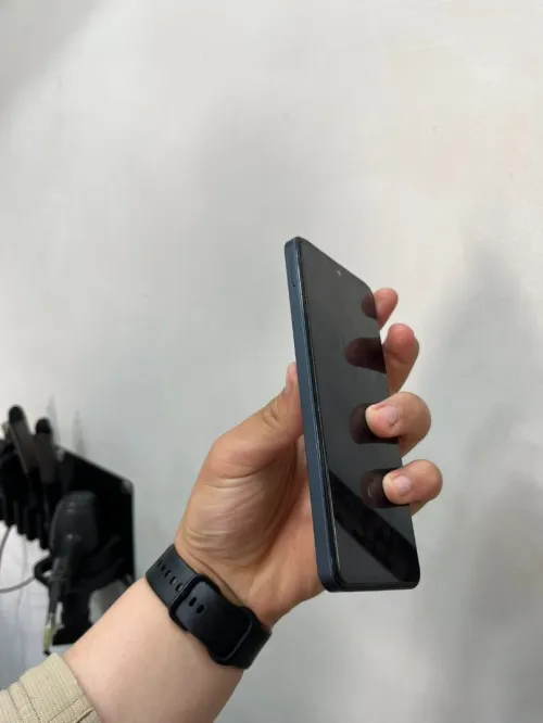 Realmi C55