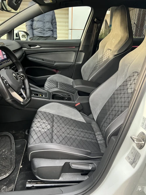 Volkswagen Golf 8 2022 R-Line