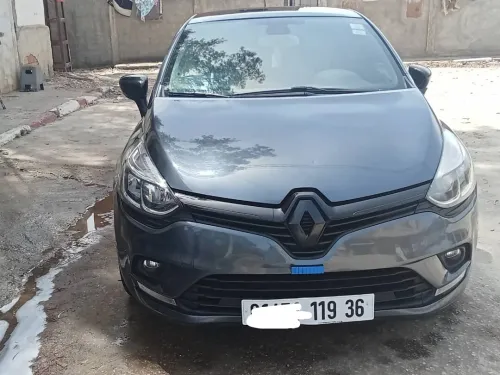 Renault Clio 4 2019 Limited 2