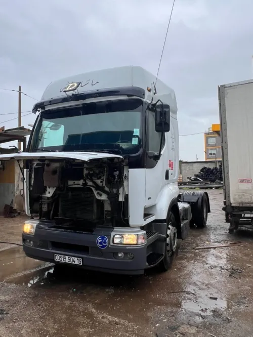 Renault Premium 2004