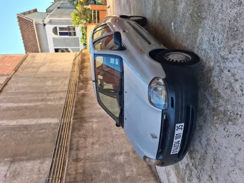 Renault Clio Classique 2001 Clio Classique