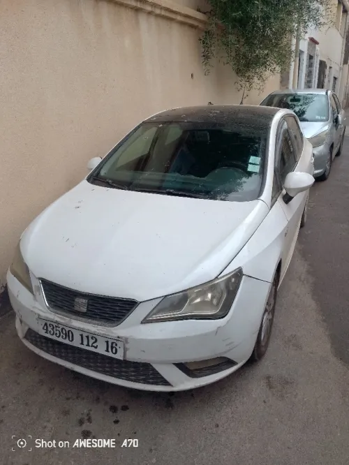 Seat Ibiza 2012 Fully +Toit ouvrant