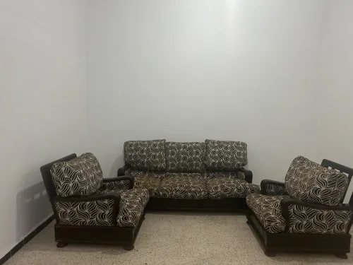 Fauteuil, salon en très bon état
