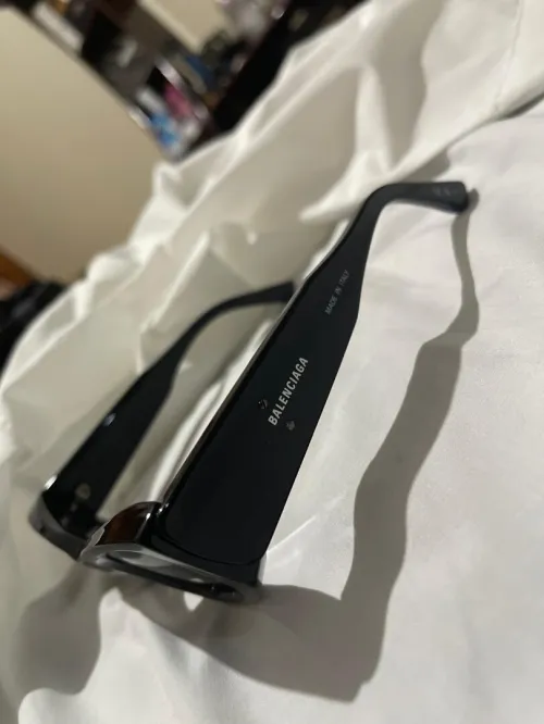 Lunettes Gucci Balenciaga 