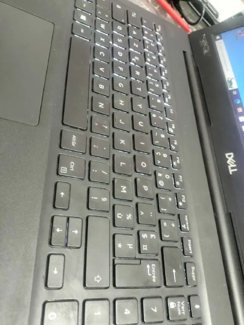 Dell latitude 3590