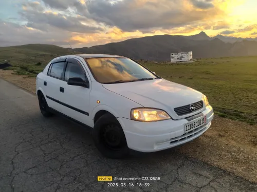 Opale Astra 2000 