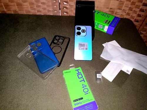 Infinix Hot 40i