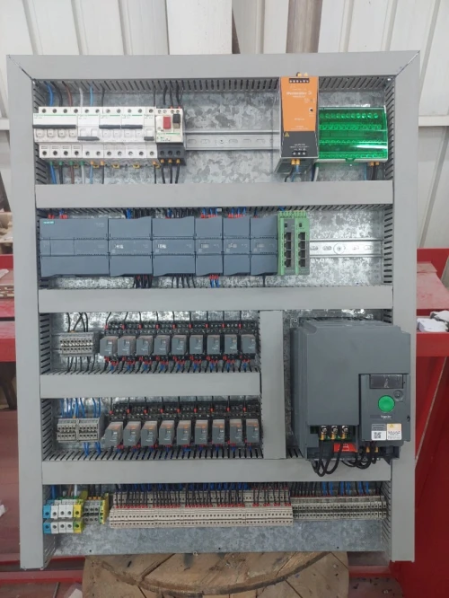 Automaticien et maintenance industrielle 