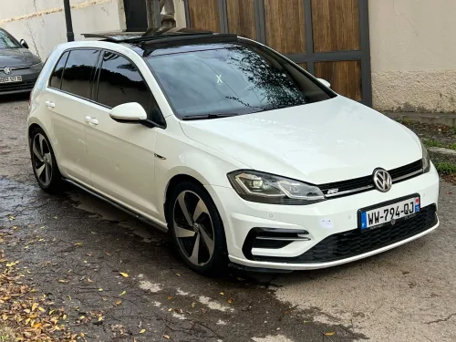 Volkswagen Golf 7 2017 R Line