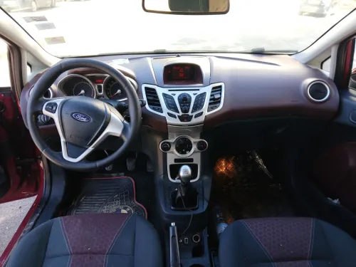 Ford Fiesta 2012 Titanium Sport pack