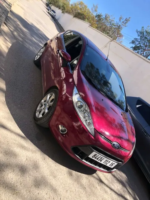 Ford Fiesta 2012 Titanium Sport pack