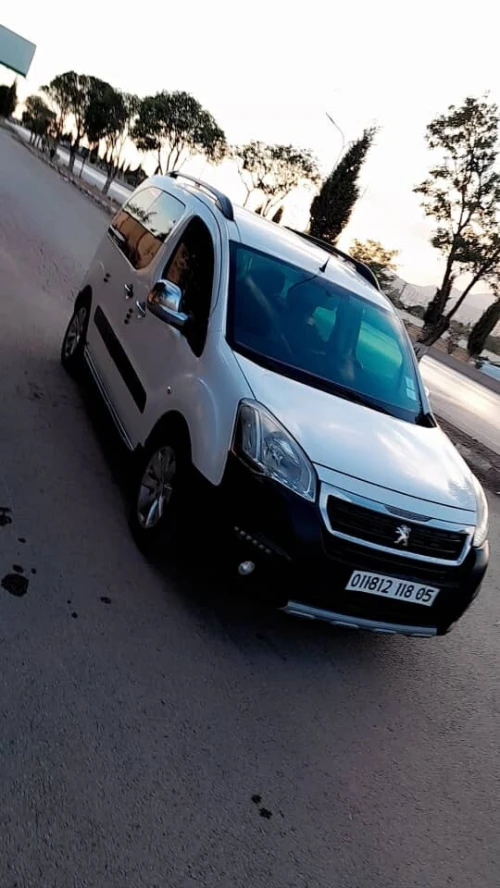 Peugeot Partner 2018 Nouveau Outdoor