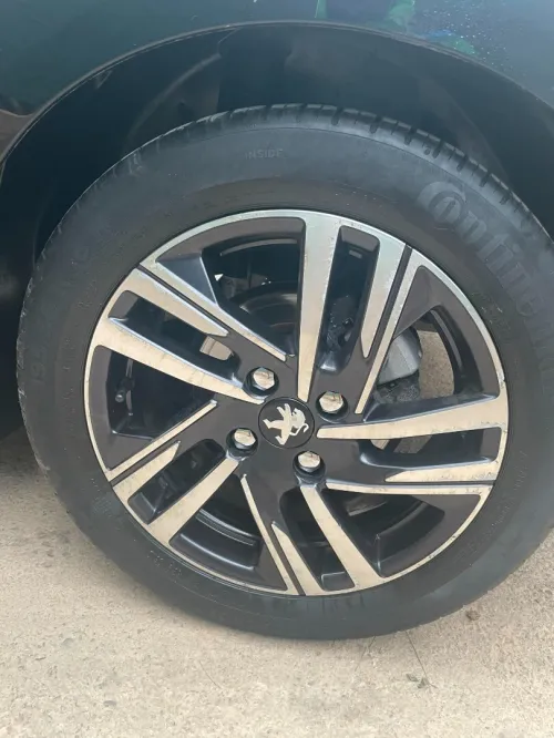Peugeot 208 2022 Allure