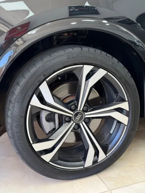 Audi Q3 2023 SLINE