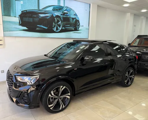 Audi Q3 2023 SLINE