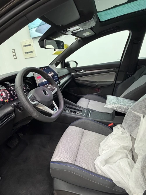 Volkswagen Golf 8 2026 R-Line