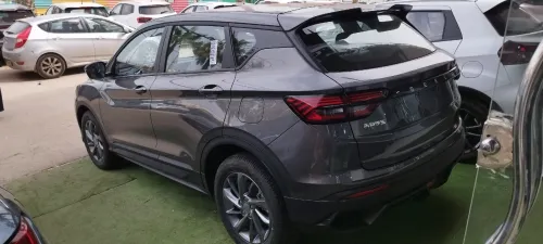 Geely Coolray 2025 T