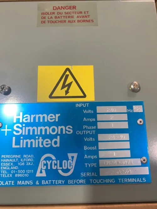 alimentation stabiliser 