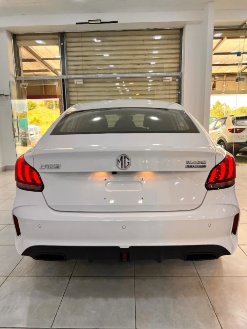 MG MG5 2026 