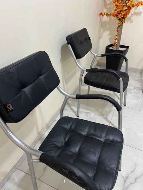 Chaises dattente