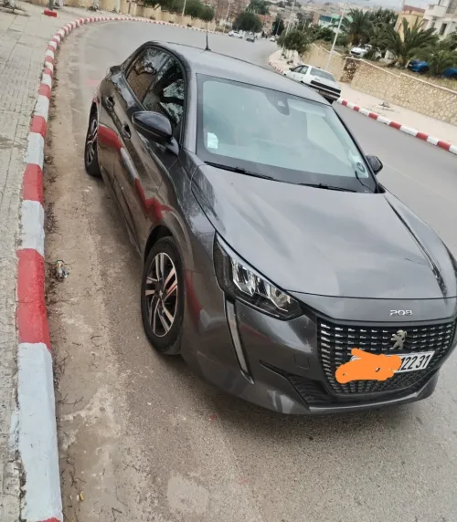 Peugeot 208 2022 Allure