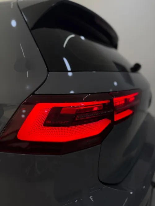 Volkswagen Golf 8 2025 R-Line