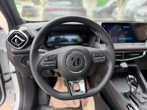 MG MG5 2026 MG5 Luxury Edition