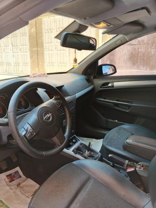 Opel Astra 2006 H