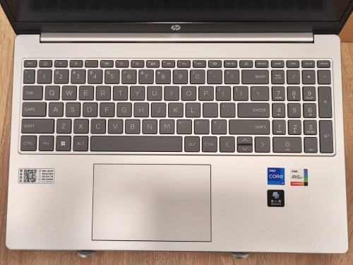 (VENDU)HP 15-FD0888TU I7-1260P 16Go 512GB NVMe 15.6" FHD IPS WIN 11 