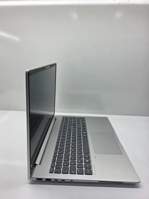 LAPTOP HP ELITBOOK 655 G11 AMD RYZEN 5 7535U 16G 256G SSD 15.6' IPS WIN11 CYCLE: 3 /99%