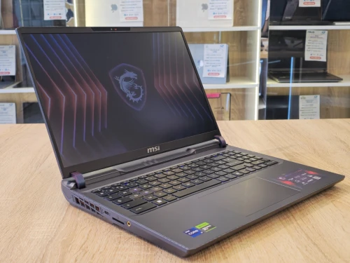 LAPTOP MSI VECTOR 16HX A13V  I9-13980HX /32G/1T SSD/RTX4080 16G/16' 240HZ /WIN11