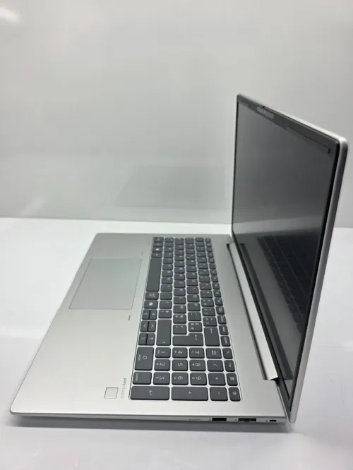LAPTOP HP ELITBOOK 655 G11 AMD RYZEN 5 7535U 16G 256G SSD 15.6' IPS WIN11 CYCLE: 3 /99%