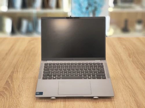 DELL  LATITUDE 7450  ULTRA-5 135H/16G/256G SSD/14'' FHD+/WIN11 ETAT 10/10
