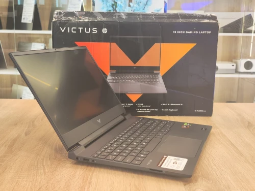 (VENDU) HP Victus Gaming 15-FB Ryzen 7 7845HS 16Go DDR5 1TB NVMe RTX 4060 8Go 15.6" FHD IPS 144Hz