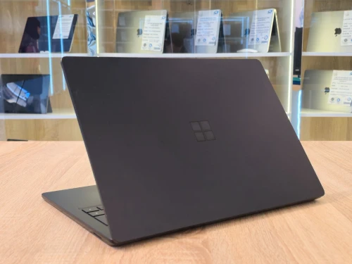 Microsoft Surface Laptop 3 1867 i7-1065G7 16G 256G 13,5" TACTILE