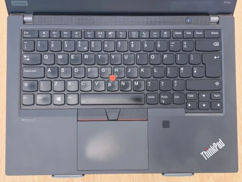 ( VENDU ) STATION LENOVO THINKPAD P14S GEN-4 RYZEN-7 PRO 7840U 32G 1T SSD AMD 780M 14'' IPS TACTIL