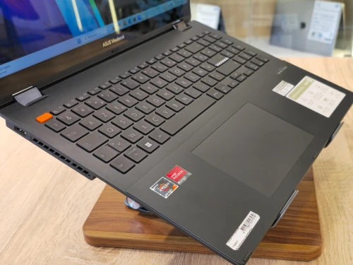(VENDU) ASUS VIVOBOOK S16 FLIP 2IN1 RYZEN 7 7730U 16G 1T SSD 16'' OLED 3.2K TACTIL 360