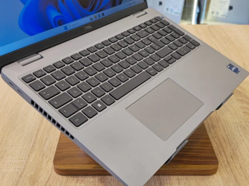 STATION Dell PRECISION 3580 i7-1360P 32G 512G RTX A500 4G 15,6" FHD IPS WIN11
