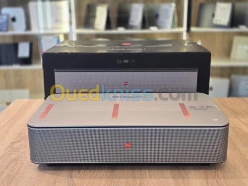 PROJECTEUR LASER LEICA CINE 1 - 120 POUCE